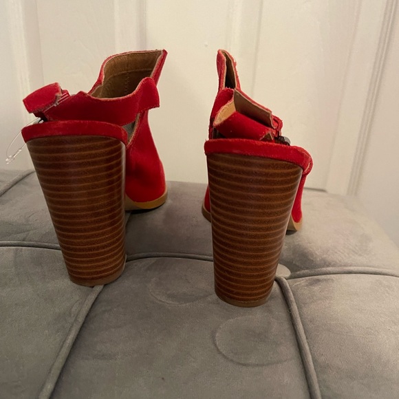 Halogen Red Booties - Picture 4 of 6